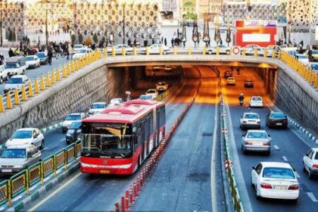 امانی: ۶ هزار اتوبوس فعال تهران در شهریور ۹۶ به ۲ هزار اتوبوس رسیده است