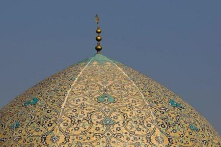 چرا مرمت گنبد مسجدشیخ‌لطف‌الله بدون مطالعات تخصصی ادامه دارد؟
