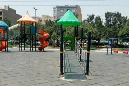افزایش زمین های بازی بوستان۱۳ هکتاری شریعتی