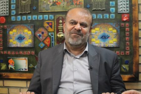 غیبت “رستم قاسمی” در جلسه بررسی گزینه‌های  شهرداری تهران
