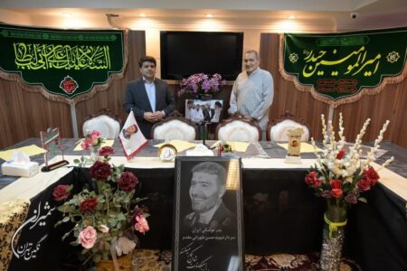 دیدار شهردار منطقه یک با خانواده شهیدان طهرانی مقدم