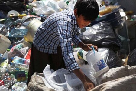 زباله‌گردی، از درآمد روزی ۴میلیاردی تا بهره‌کشی از کودکان کار!
