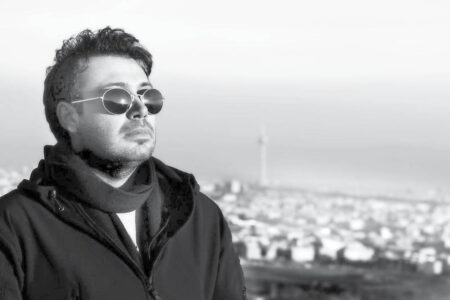 چرا «محسن چاووشی» چهره هنر انقلاب شد؟